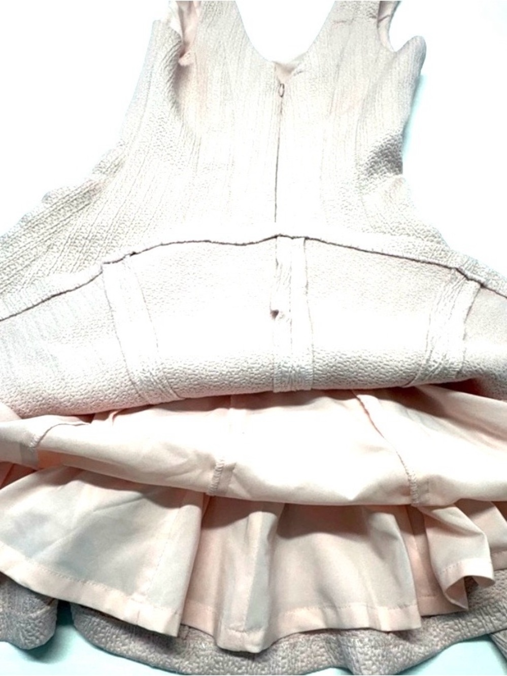 Club Monaco Pale Pink Textured V-Neck Fit & Flare Mini Dress - Picture 6 of 9